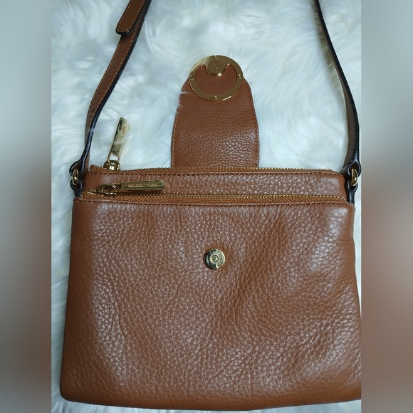 Michael Kors Brown cross body bag 🎒 - Picture 4 of 6